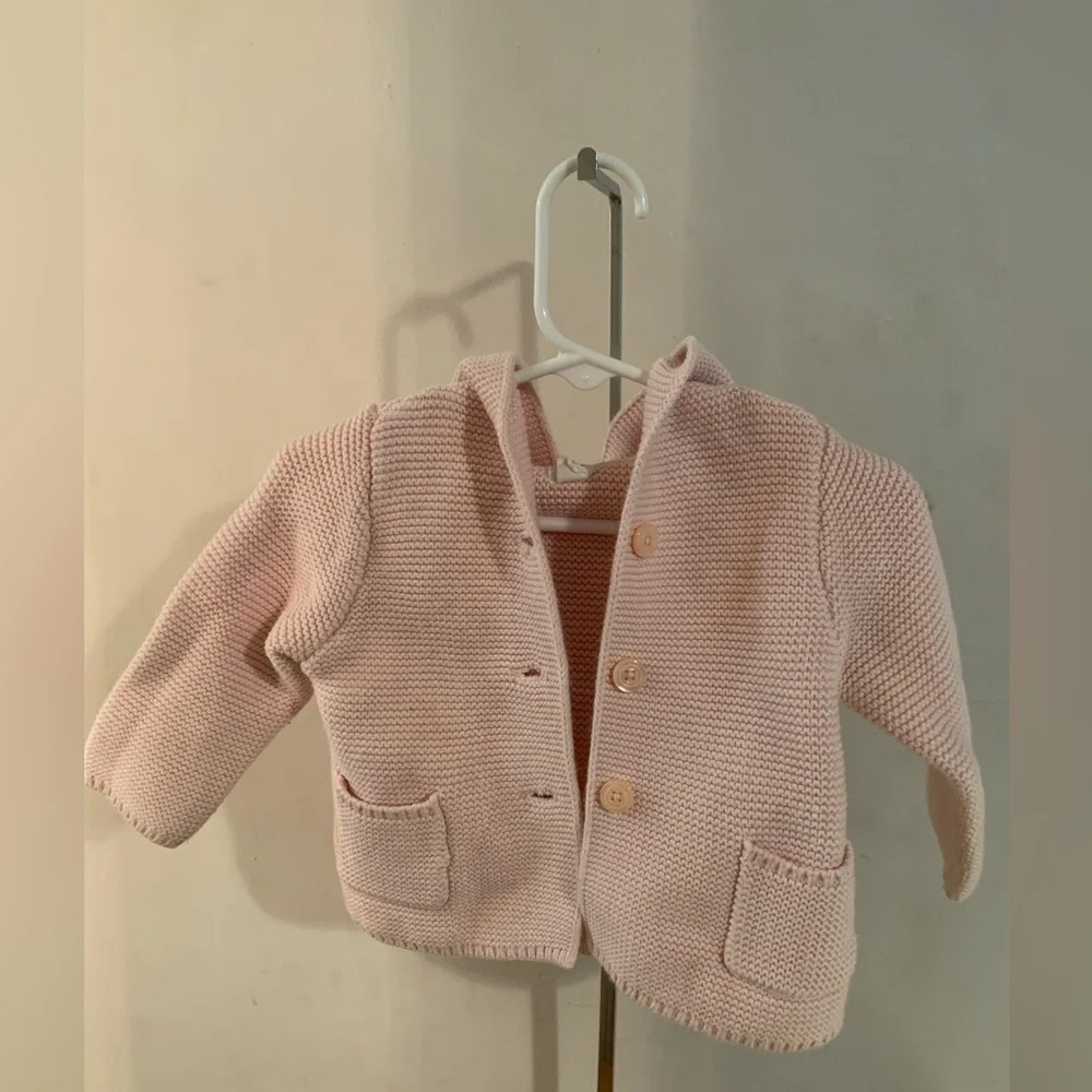 Baby gap knit crochet pink sweater bear ears buttons pockets 6-12 months